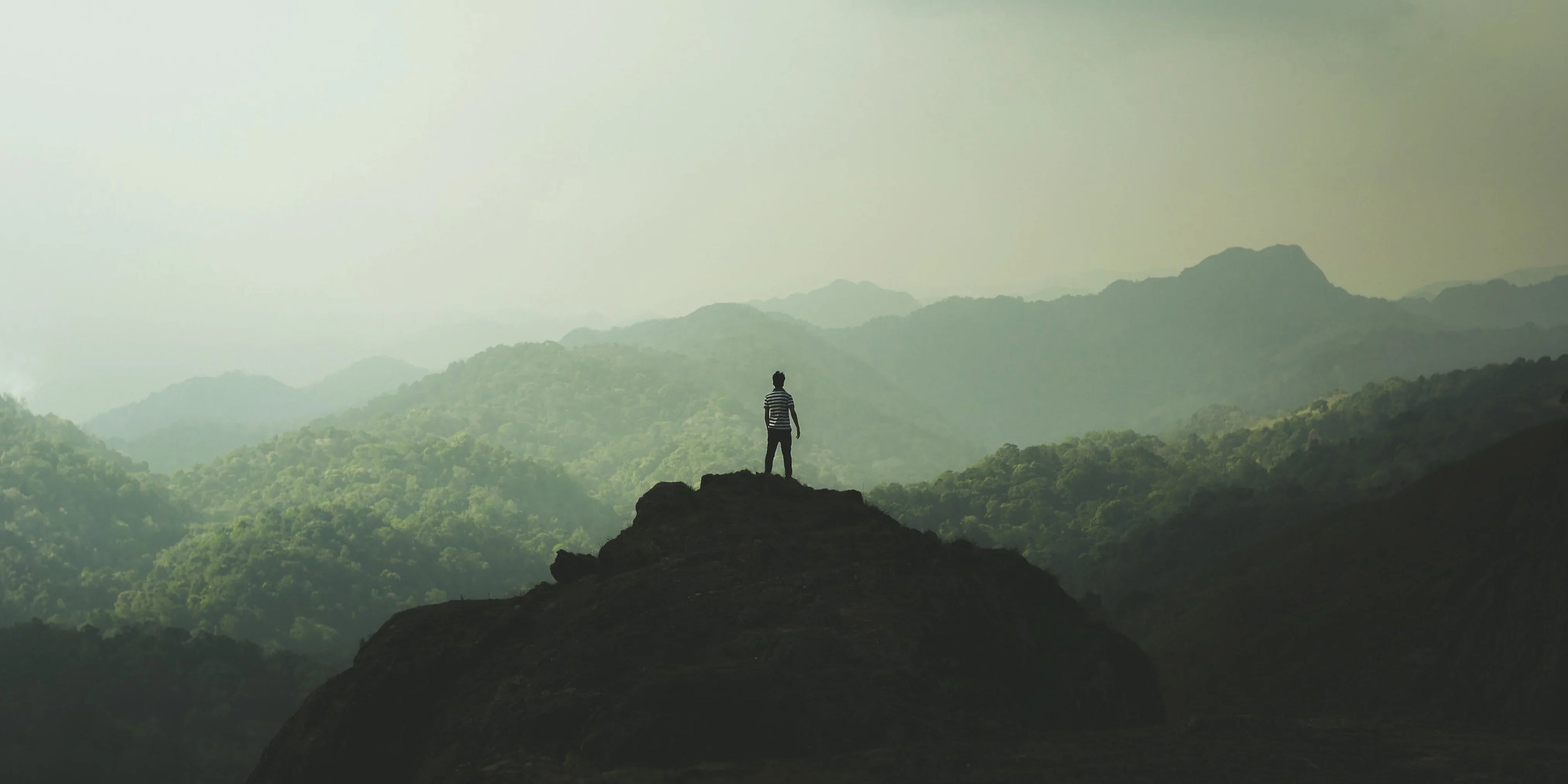 Travel Solo - Horizn Studios