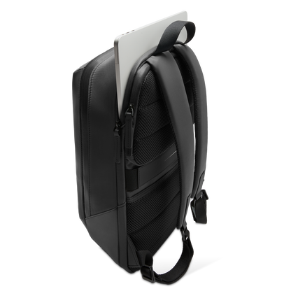 Gion Backpack Pro / All Black / Recycled Nylon / Size M
