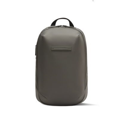 Gion Backpack Pro / Dark Olive / Recycled Nylon / Size M