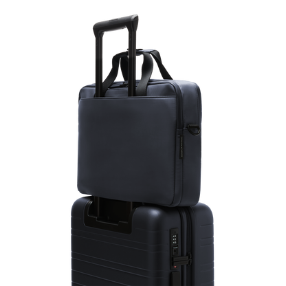 Gion Briefcase / Night Blue / Recycled Nylon