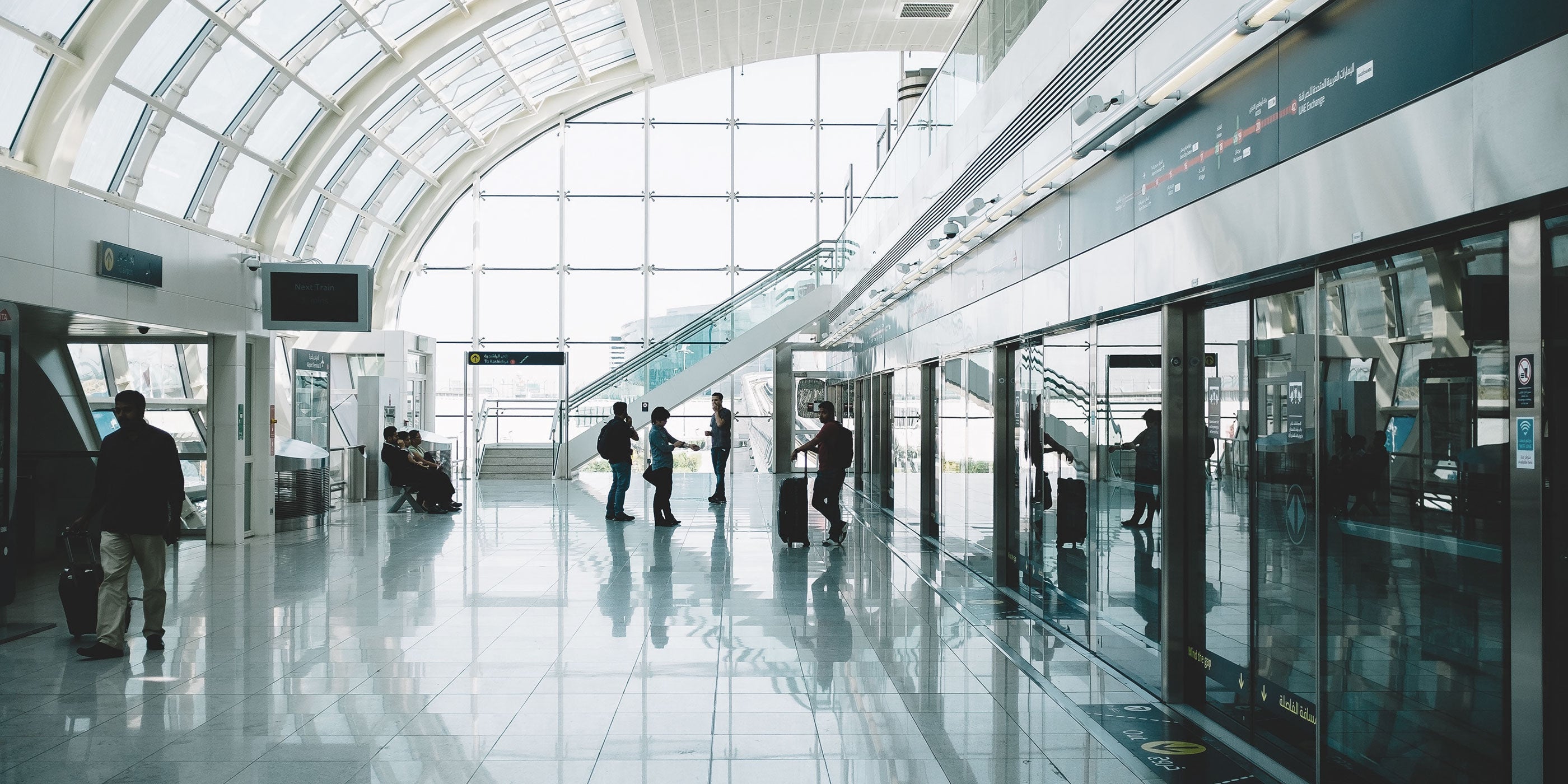 Article Airports Travel Dubai - Horizn Studios