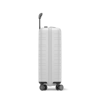 Koffer Air Light Quartz Grau Seitenansicht Dca - Hartschale Polycarbonat Leicht Robust - Horizn Studios
