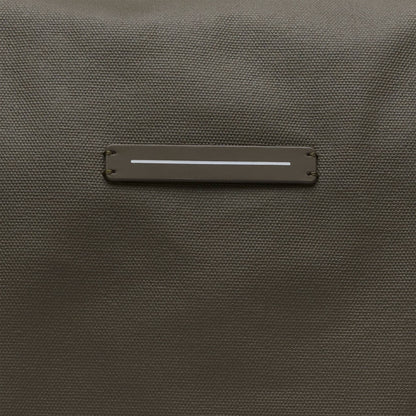 Weekender Grün Details - Horizn Studios