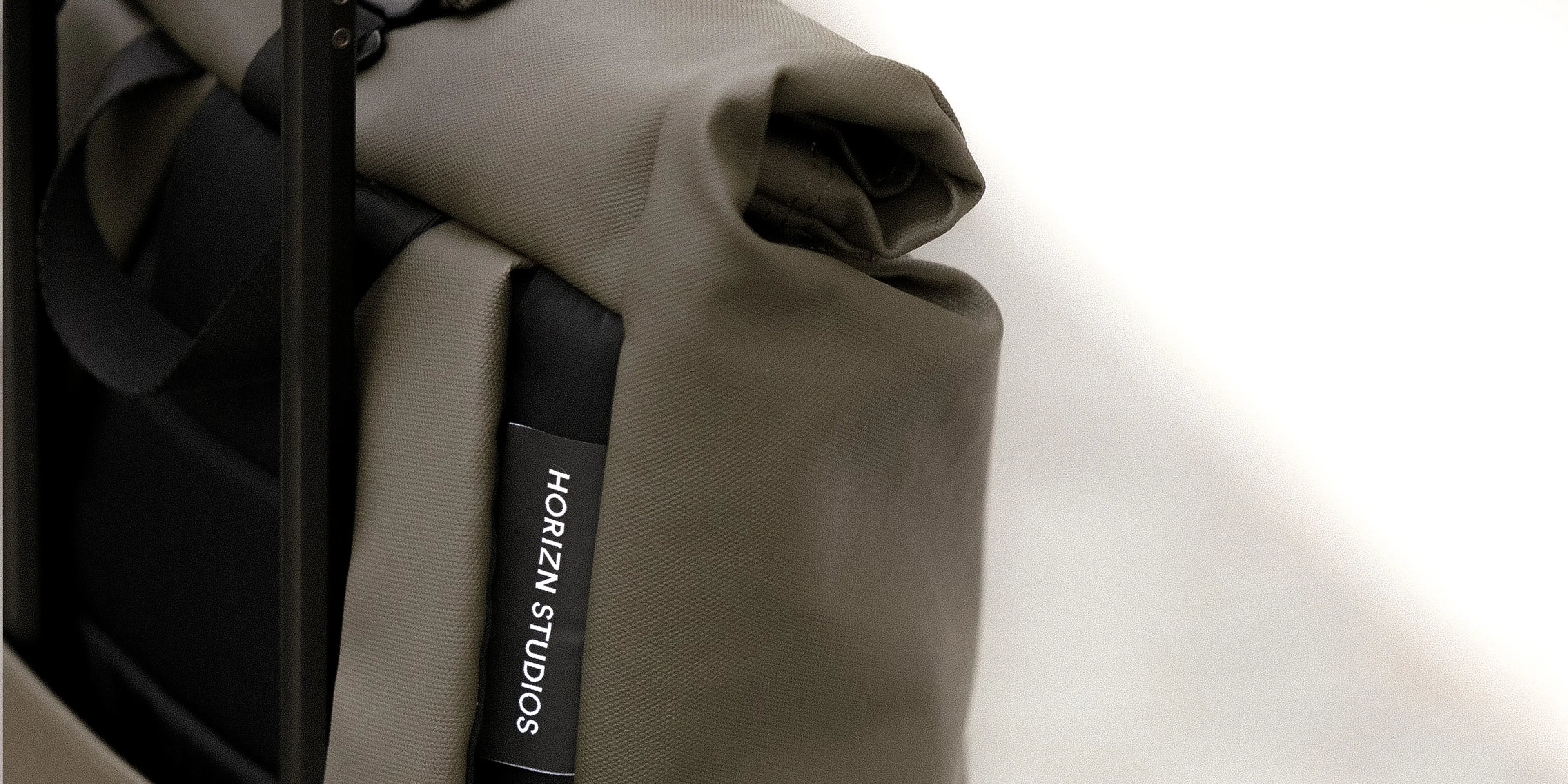 Seo Journal Rucksäcke Images Sofo Rolltop Rucksack - Wasserabweisend Vegan Ergonomisch - Horizn Studios